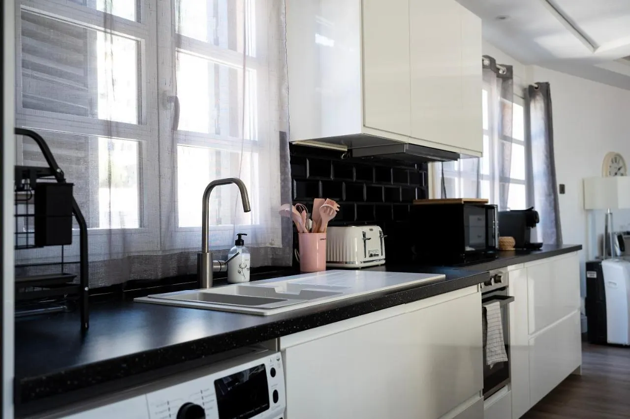 Apartment Luxurious Penthouse Studio With Private Terrace - Grand Central House Gibraltar Gibraltar